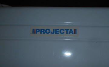 0067 projectiescherm elektrisch projecta 4