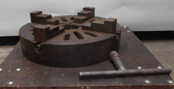 0511 4 klauw onafh rond 390 mm 1