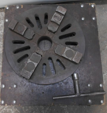 0511 4 klauw onafh rond 390 mm 2