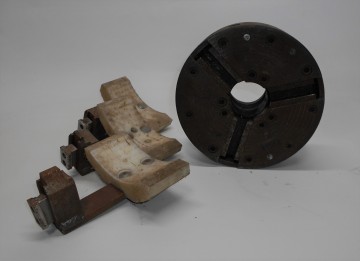 0512 3 klauw rond 240 mm 10 setjes bekken 1