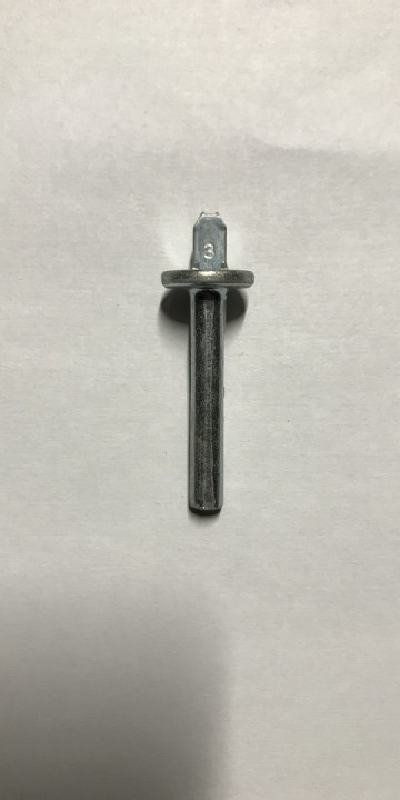 0639 plafondankers ca 450 stuks 2