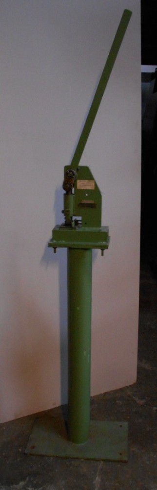 0725 hefboom pons machine met stempeltje 1