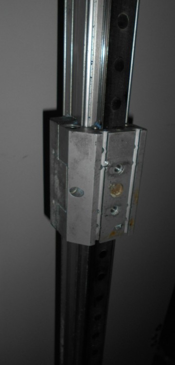 0837 langsgeleiding pneumatisch aandrukrol 2