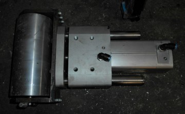 0837 langsgeleiding pneumatisch aandrukrol 4