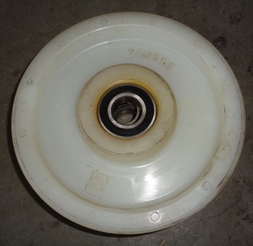 1037 wielen nylon 200x50 nieuw met lager 2