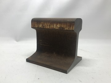 1437 aambeeld 165x14x17 cm 2