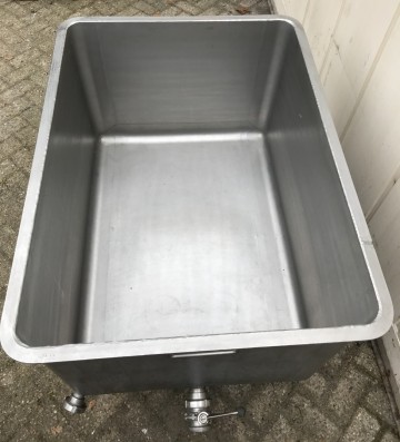 1506 rvs kar met uitloop 116x87x87 cm 3