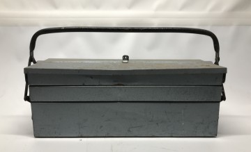 1675 gereedschapskist metaal 585x21x21 cm 1