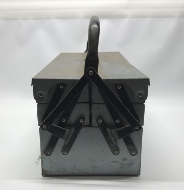 1675 gereedschapskist metaal 585x21x21 cm 2