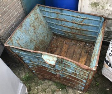 1687 spannenbak afvalkantelbak ca 325 liter 6