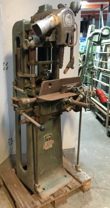 1854 kettingfrees hout lyon flex 400 volt 2
