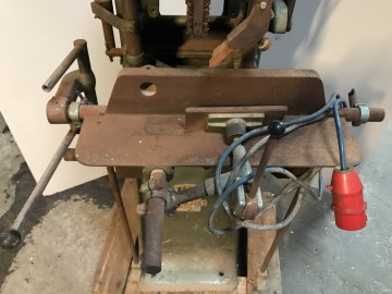 1854 kettingfrees hout lyon flex 400 volt 4