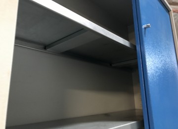 1972 2 deurskast kocel 120x40x195 cm  4