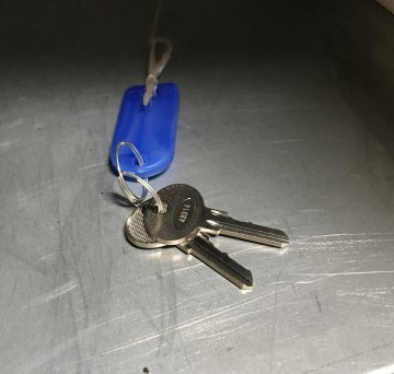 1972 2 deurskast kocel 120x40x195 cm  5