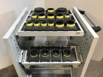 1980 gereedschapskar voor houders 575x60x93 cm 2