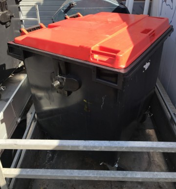 2006 rolcontainer weber eurobins 1100 liter 2