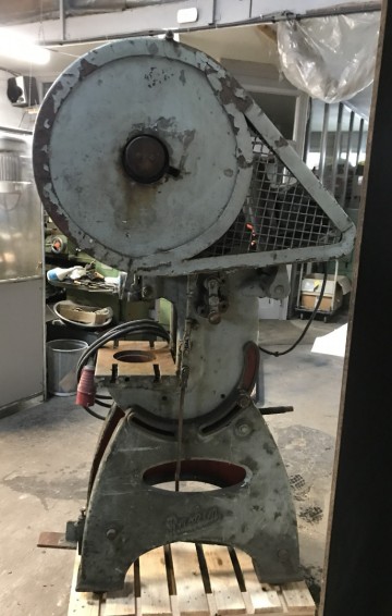 2069 excenterpers raskin 14 tino 14 ton 400 volt 3