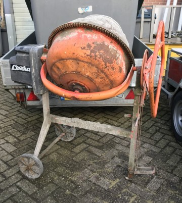 2080 betonmolen lescha sm145s 230 volt 3