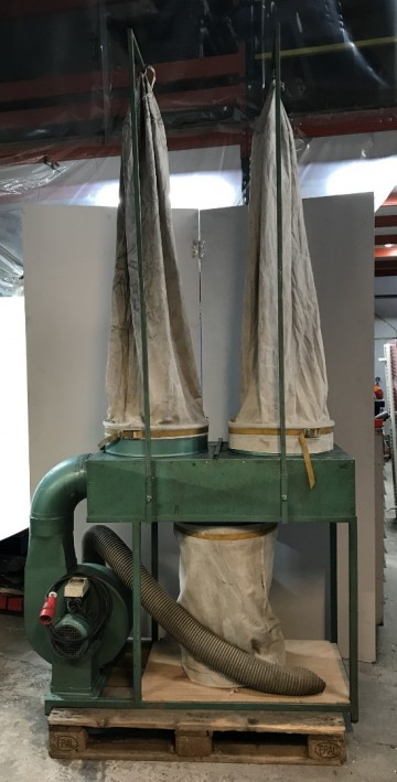 2083 houtmotafzuiger 400 volt 1