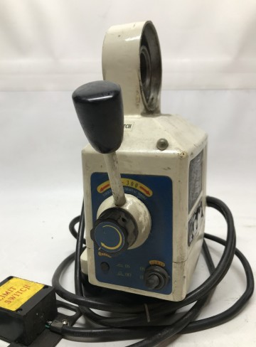 2116 2 langsvoeding freesbank 23x12x32 cm 2