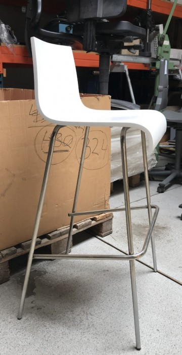 2235 1 barkruk 40x50x101 cm niet stapelbaar 1