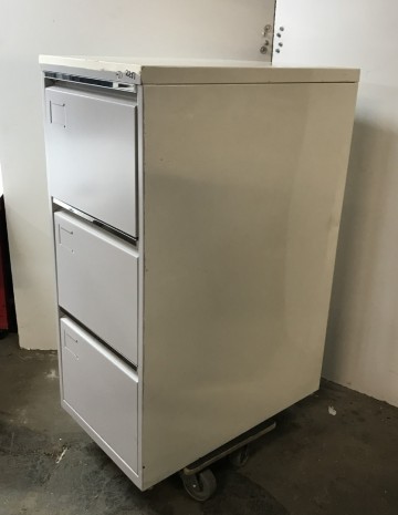 2251 ladekast 3 laden 44x715x1205 cm 1