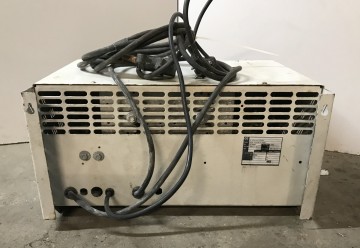 2253 acculader heftruck deta eurotron 230 volt 2