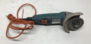 2280 haakse slijper black  decker dn11 230 volt 2