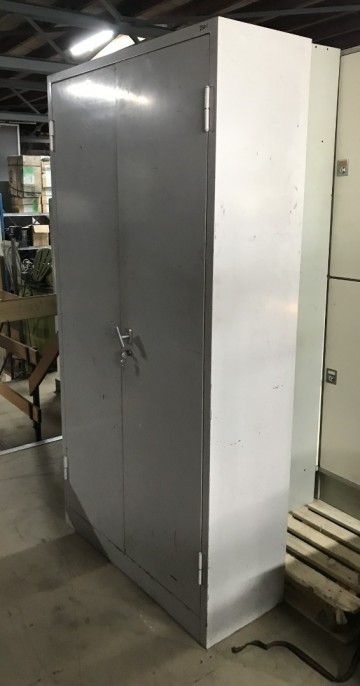 2301 metalen 2 deurskast 100x40x200 cm 2