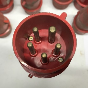 2303 krachtstroom stekker 32 amp 2