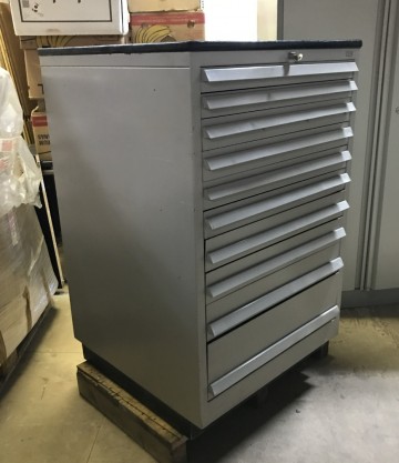 2324 ladekast 10 laden 76x76x1175 cm slot 2 sleutels 2