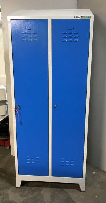 2330 lockerkast huvema 79x40x200 cm 1