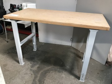 2339 werkbank dikte blad 4 cm 150x75x101 cm 1