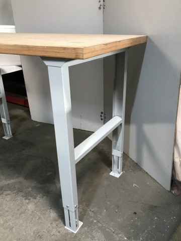 2339 werkbank dikte blad 4 cm 150x75x101 cm 2