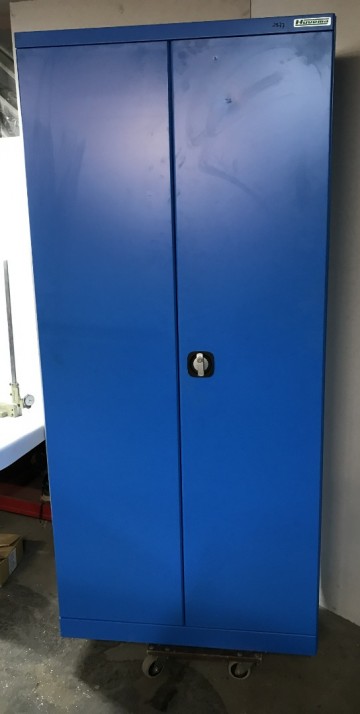 2377 metalen 2 deurs kast huvema 92x45x1995 cm 1