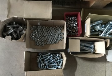 2388 partij met bevestigingsmateriaal 2