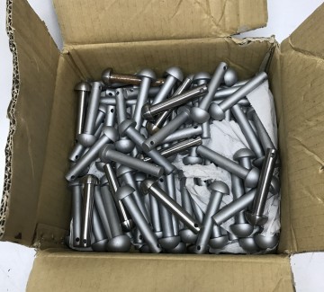 2398 scharnierpennen staal ca 100 stuks 1