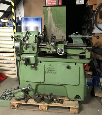 2407 draaibank ai dr1 400 volt 1