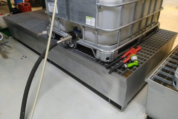 2418 lekbak rvs ibc geschikt 2630x1300x370 mm