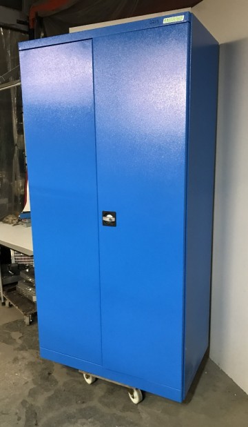 2423 metalen 2 deurskast huvema kocel 101x62x201 cm 1