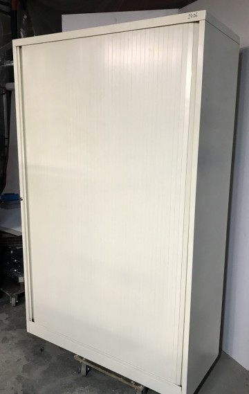 2426 metalen roldeurkast 1 deur 152x50x195 cm 1