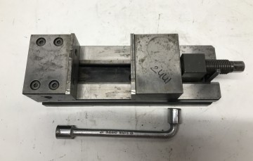 2441 machine klem geslepen bek 100x40 mm 2