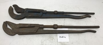 2454 pijpentang 3 en 2 duims godre en andere 2