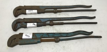 2454 pijpentang 3 en 2 duims godre en andere 3