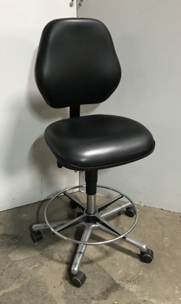 2492 werkplaatsstoel zwart skai 1