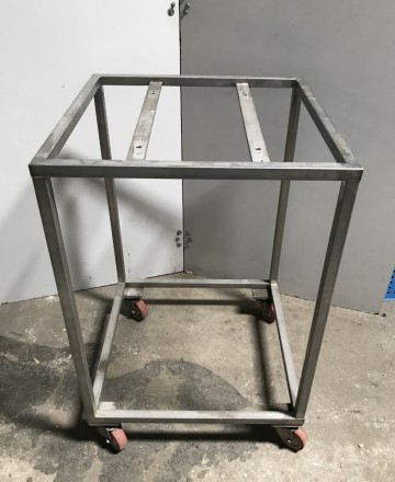 2506 rvs frame verrijdbaar 2