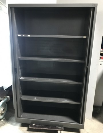 2519 roldeurkast 122x45x197 cm 3