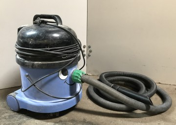 2536 stofzuiger numatic charles 230 volt 1