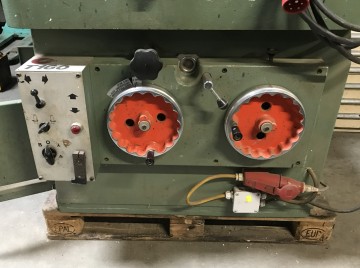 2557 freesmachine scm t160 400 volt 100x100x154 cm 6