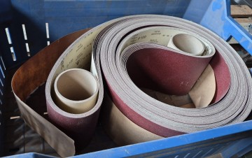2559 lang bandschuurmachine 400 volt 130x382x135 cm 3